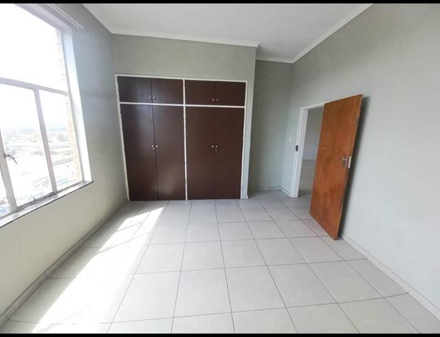 2 BEDROOM PROPERTY TO RENT IN PRETORIA WEST